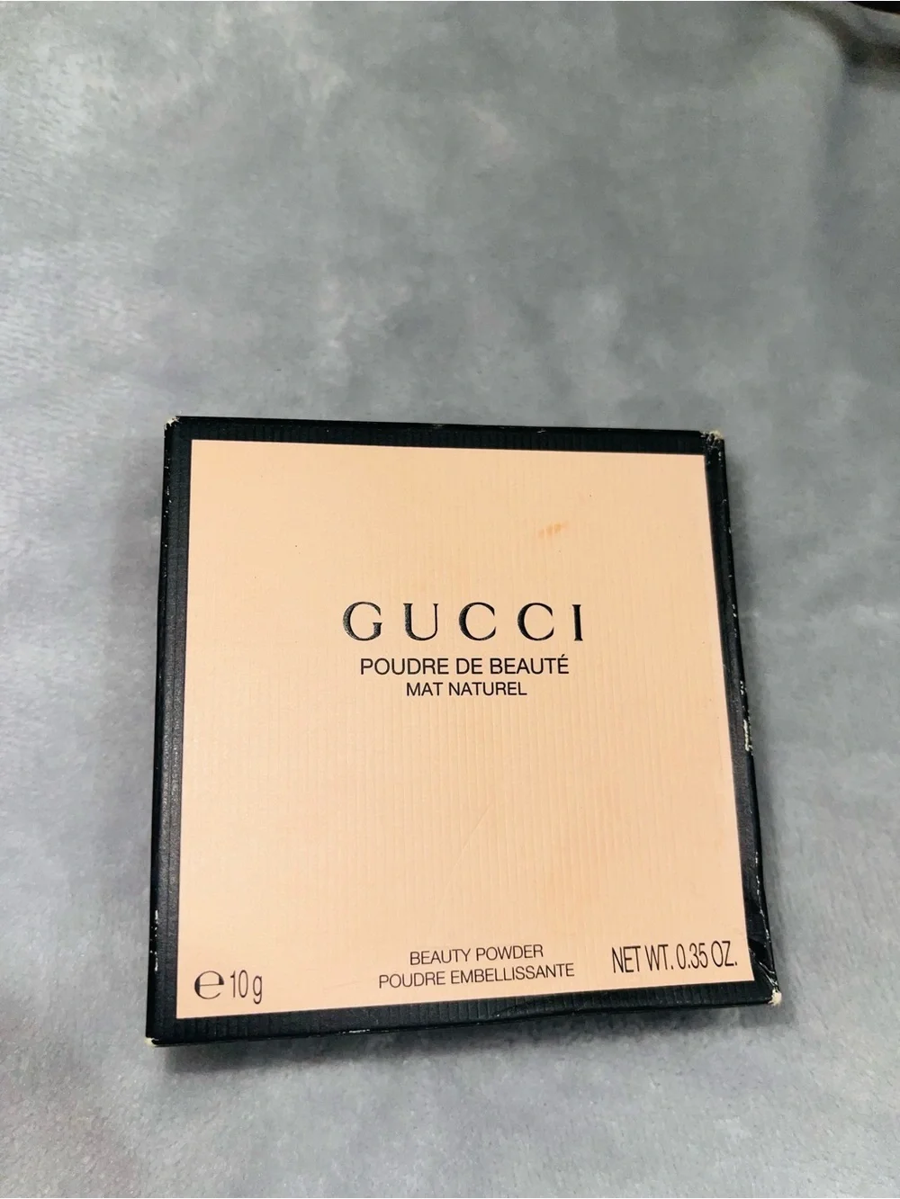Gucci Gold Compact Pressed Powder - Beige